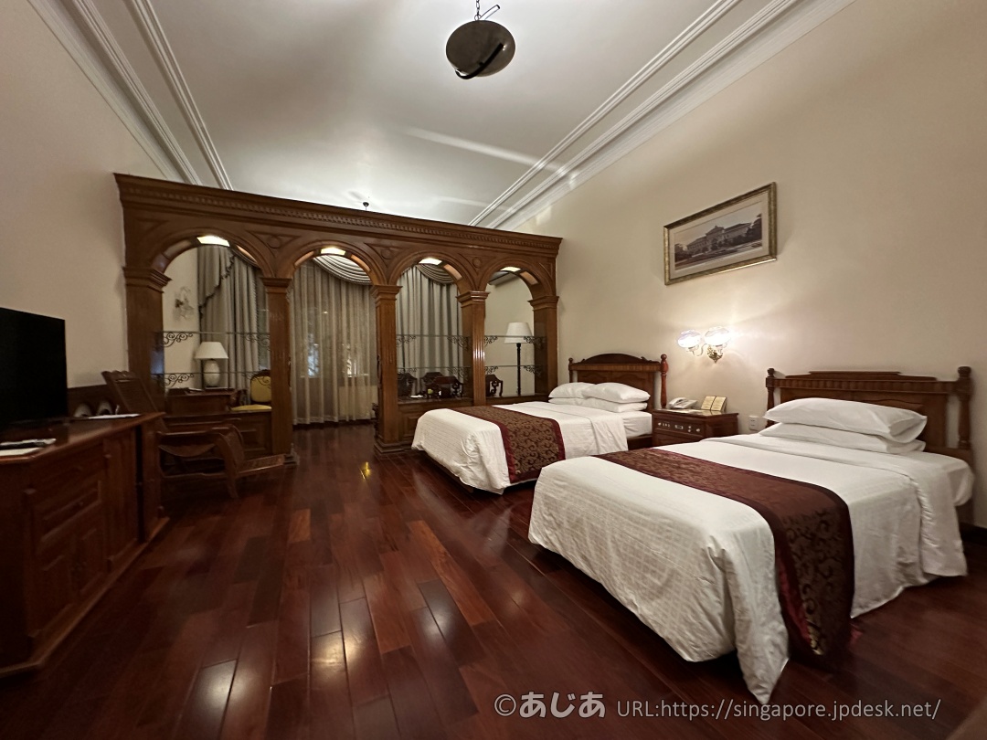 ホテル・コンチネンタル・サイゴン（Hotel Continental Saigon）の客室のベッドルーム