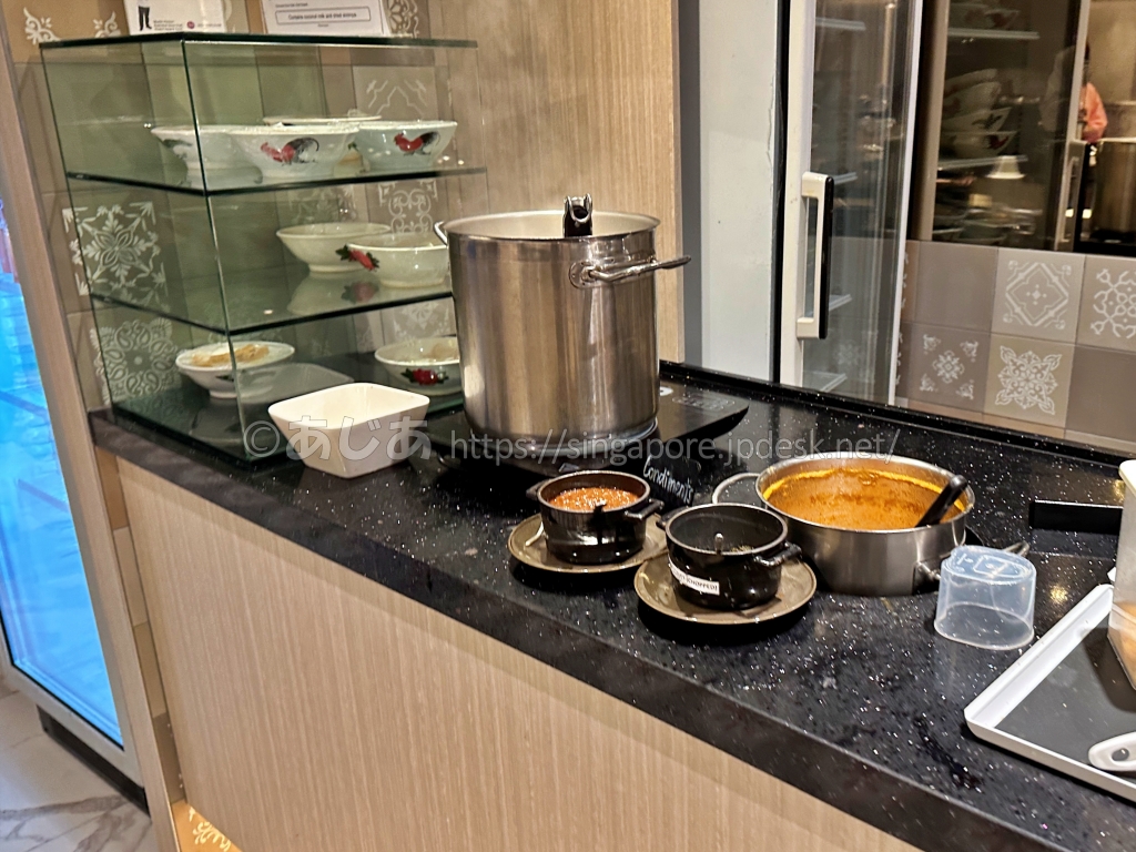 SATS Premier Loungeのラクサコーナー