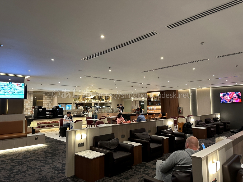 チャンギ空港T1のSATS Premier Loungeメインルーム