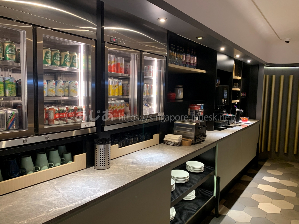 ブロッサムラウンジのソフトドリンクとビール