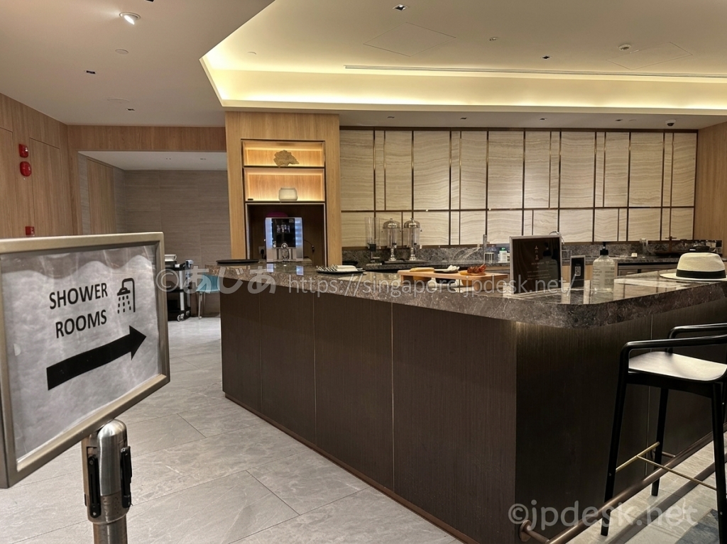 Changi Loungeのシャワールーム案内