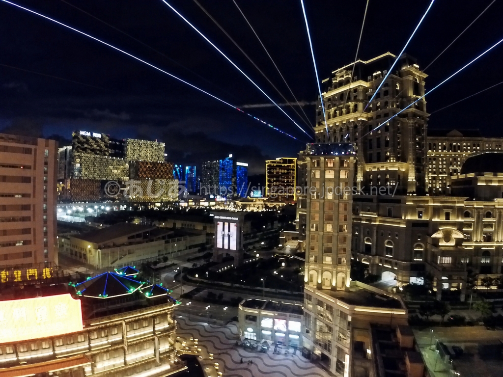 ZIPCITYマカオ滑走後に振り返って見たスタートタワーとコタイの夜景